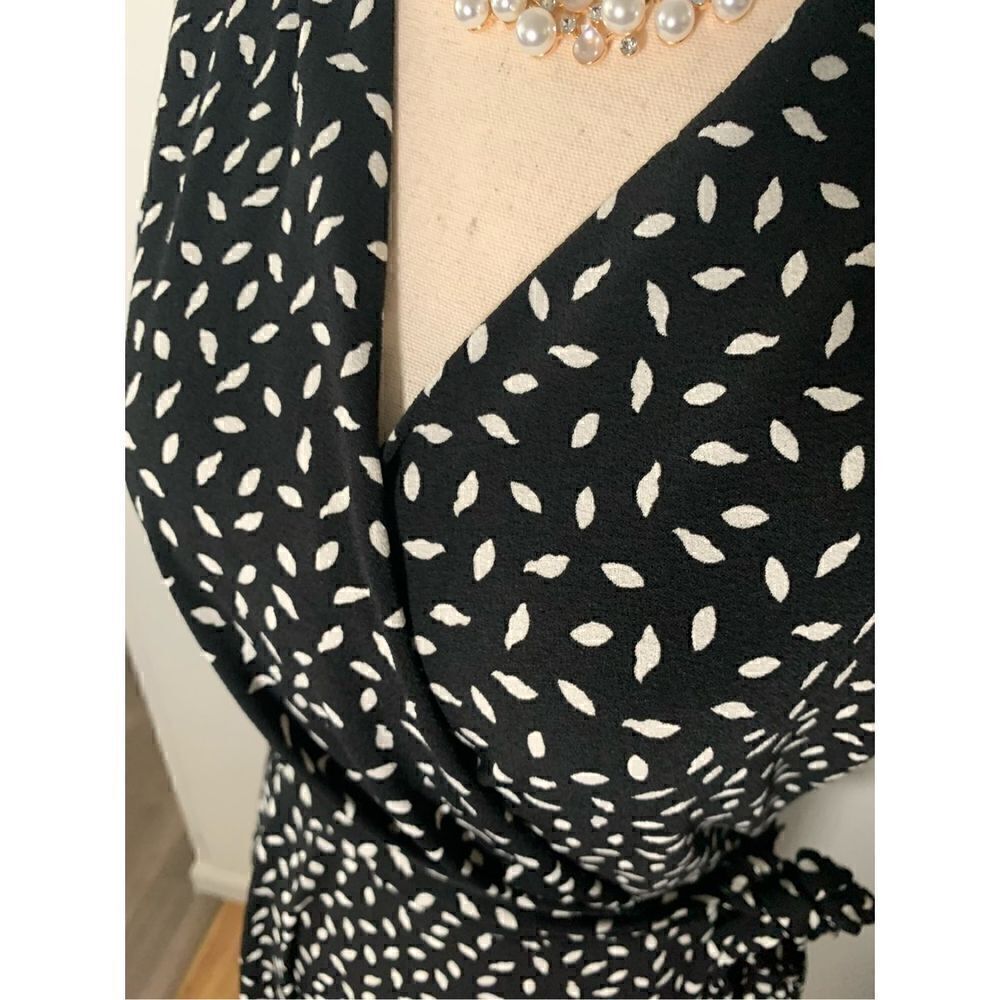 Sold H&m Dress Size Small - Picture 3 of 5